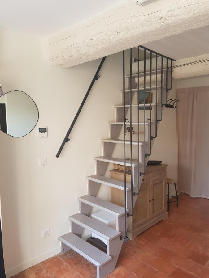 Beau Duplex Avec Terrasse - Centre Historique Apartment เอ็ก-ซอง-โพรวองซ์ ภายนอก รูปภาพ
