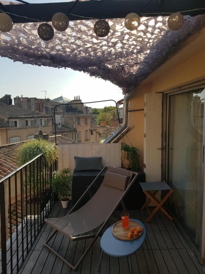 Beau Duplex Avec Terrasse - Centre Historique Apartment เอ็ก-ซอง-โพรวองซ์ ภายนอก รูปภาพ